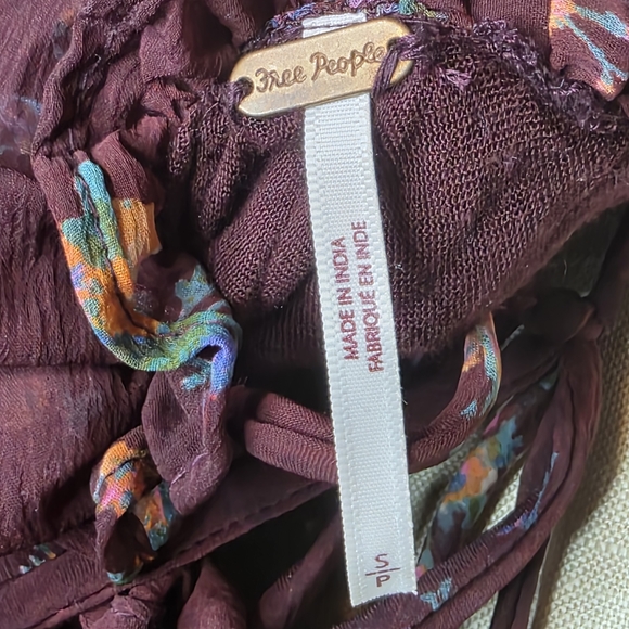 Free People Garden Party Maxi Dress Burgundy Floral Smocked Ruffle S - Picture 8 of 8